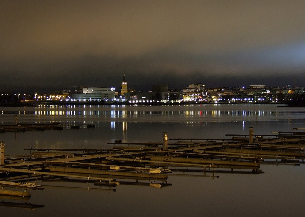 Archival illustration: Oulu Skyline 20081115